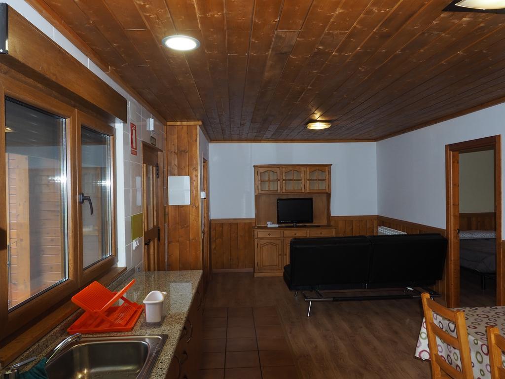 Planet Ancares Villa Candin Exterior photo