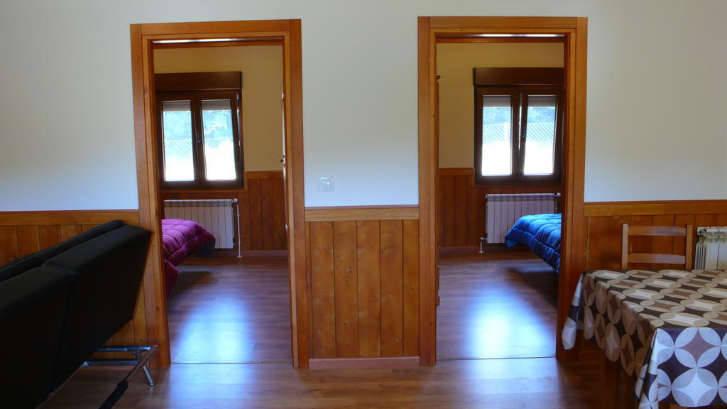 Planet Ancares Villa Candin Room photo