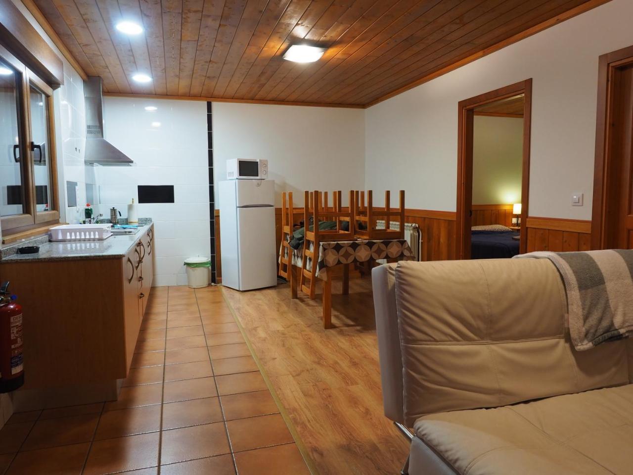 Planet Ancares Villa Candin Exterior photo